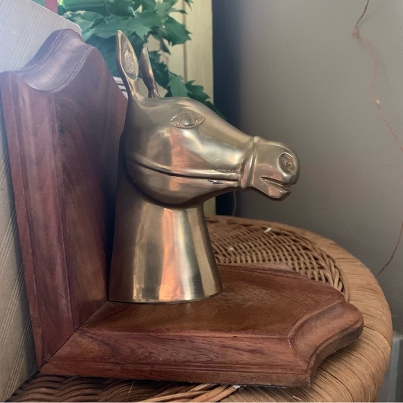 Brass donkeys with wood base bookends - Picture 2 of 14